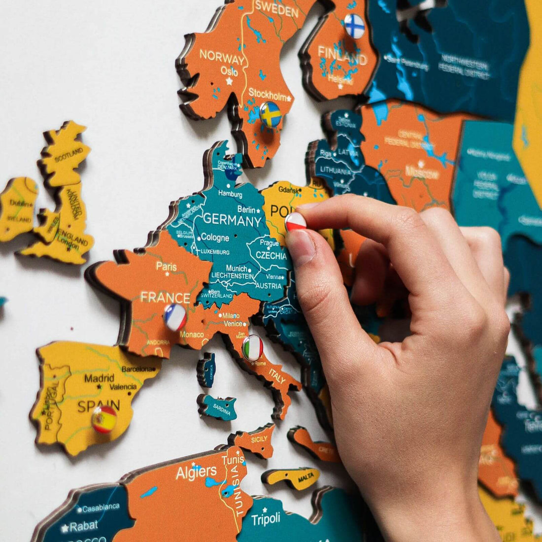 3D Luminous/Magnetic Colored Wooden World Map Indie
