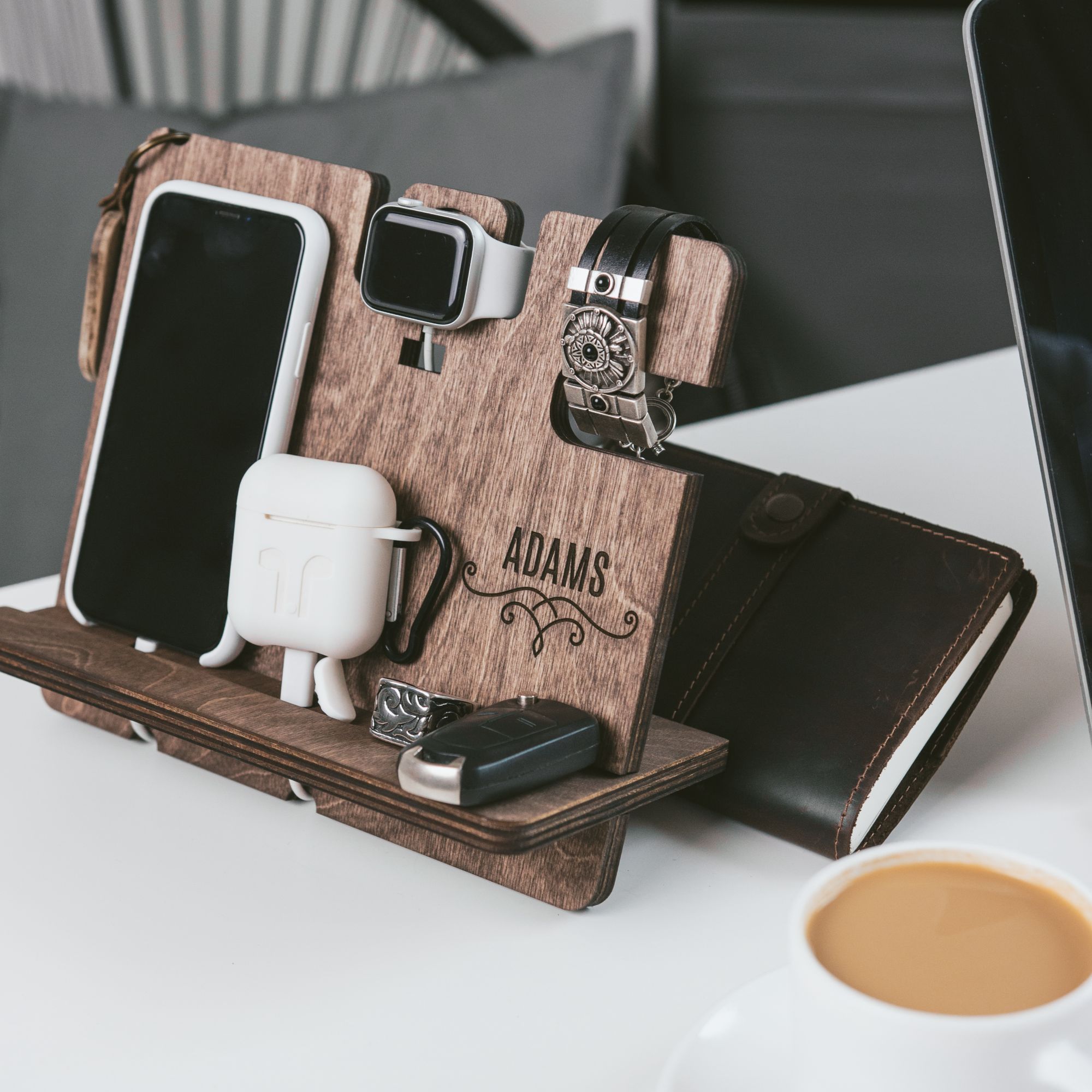Wooden Docking Station – Personalized Gift for Him
