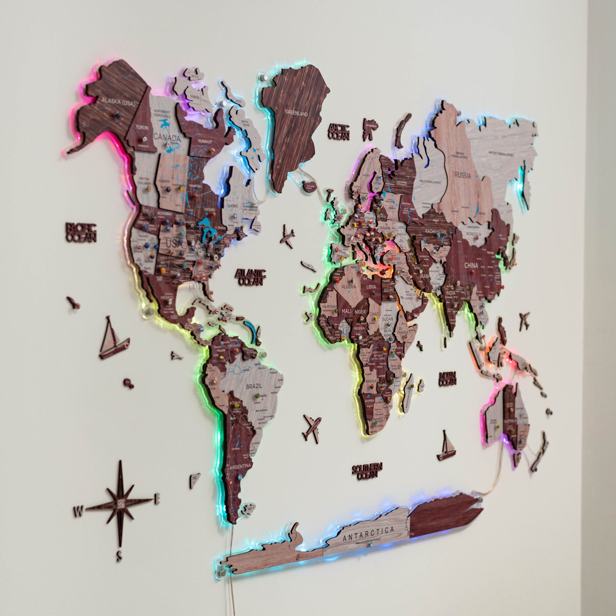 3D LUMINOUS LED Wooden World Map 2.0 Cappuccino