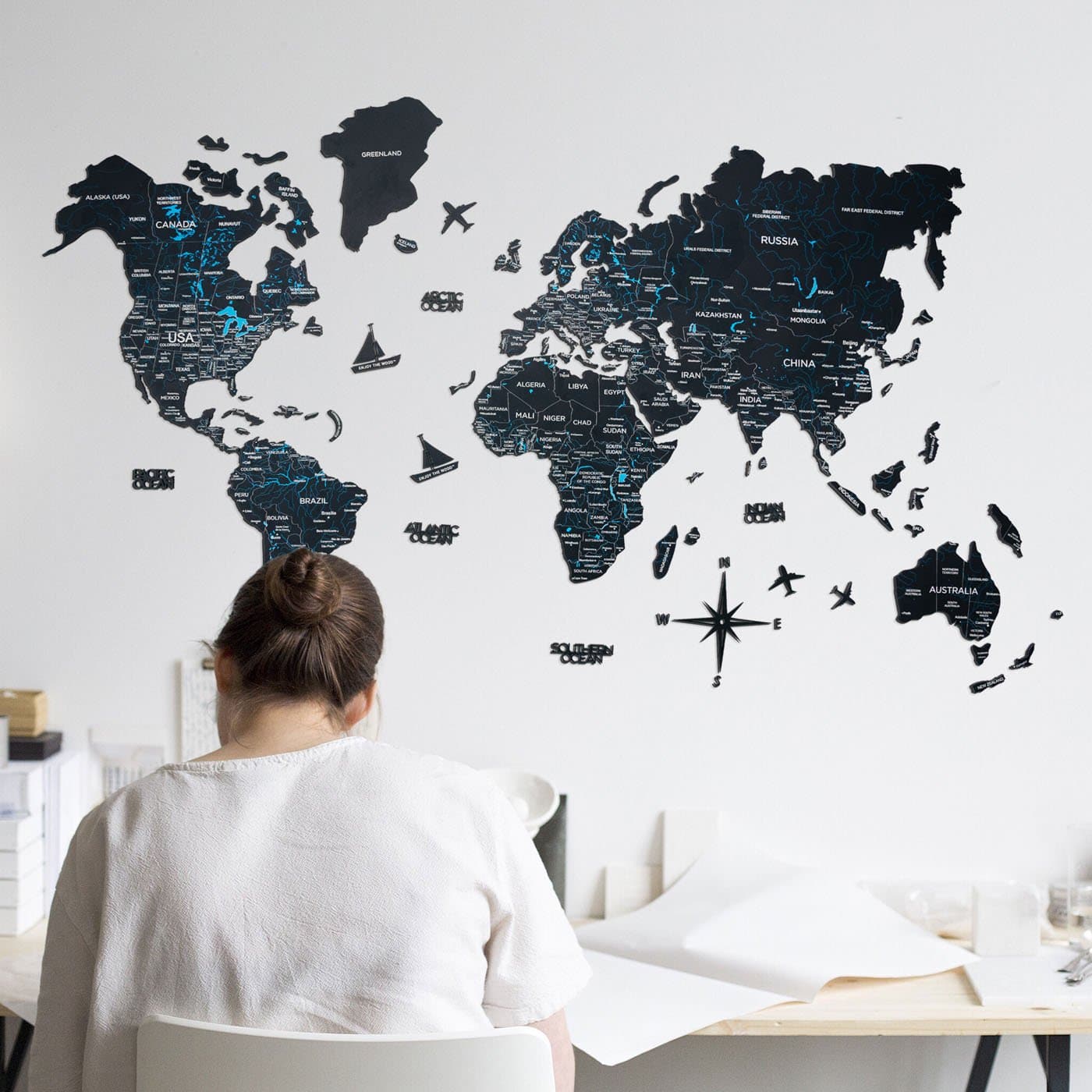 Wooden World Map Black