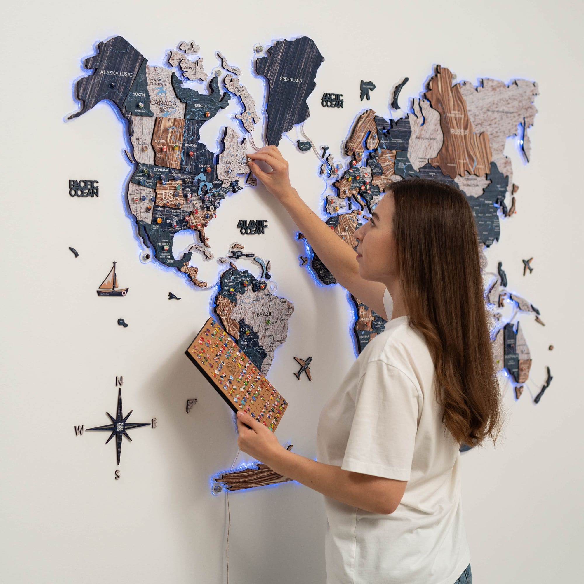 3D LUMINOUS LED Wooden World Map 2.0 Mystery