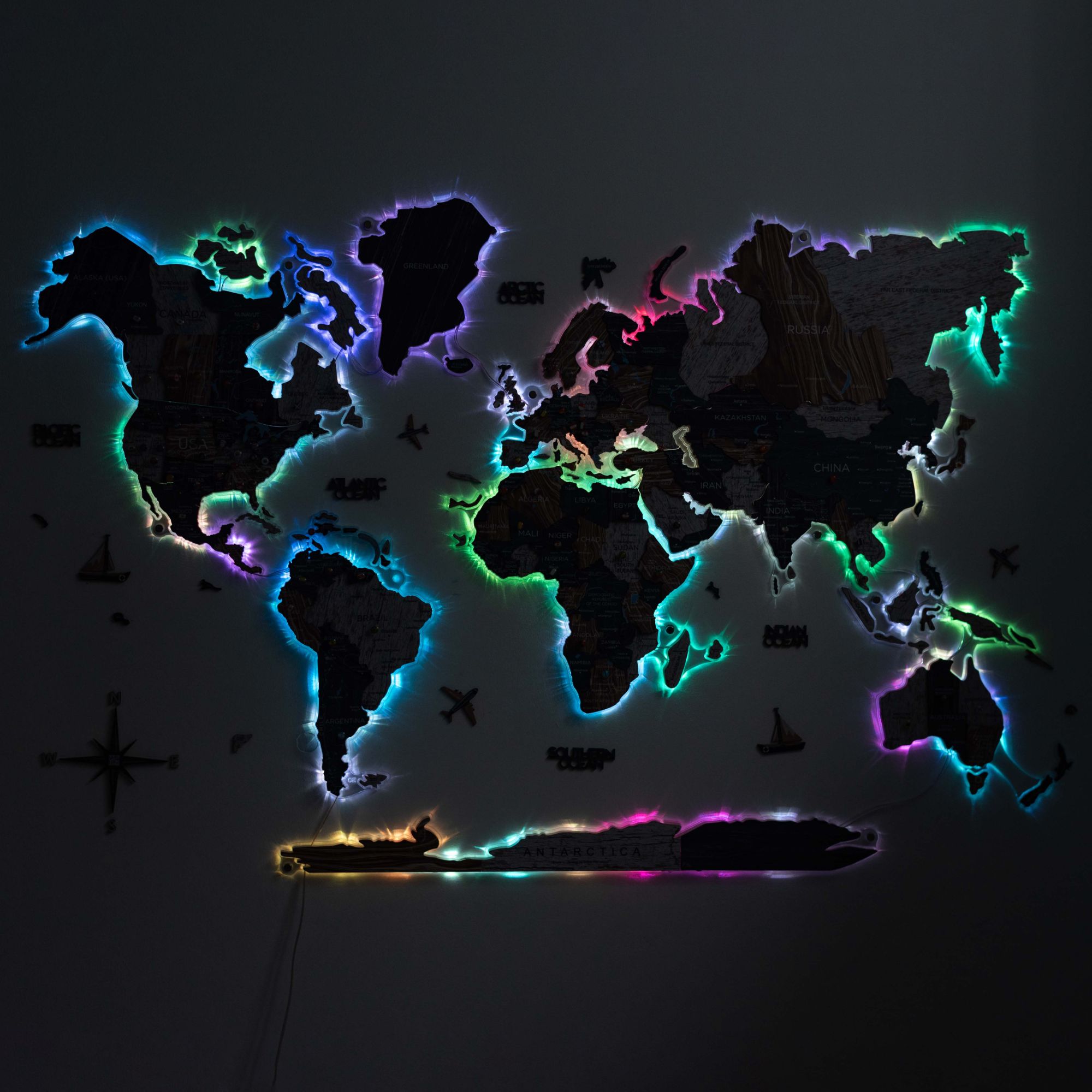3D LUMINOUS LED Wooden World Map 2.0 Mystery