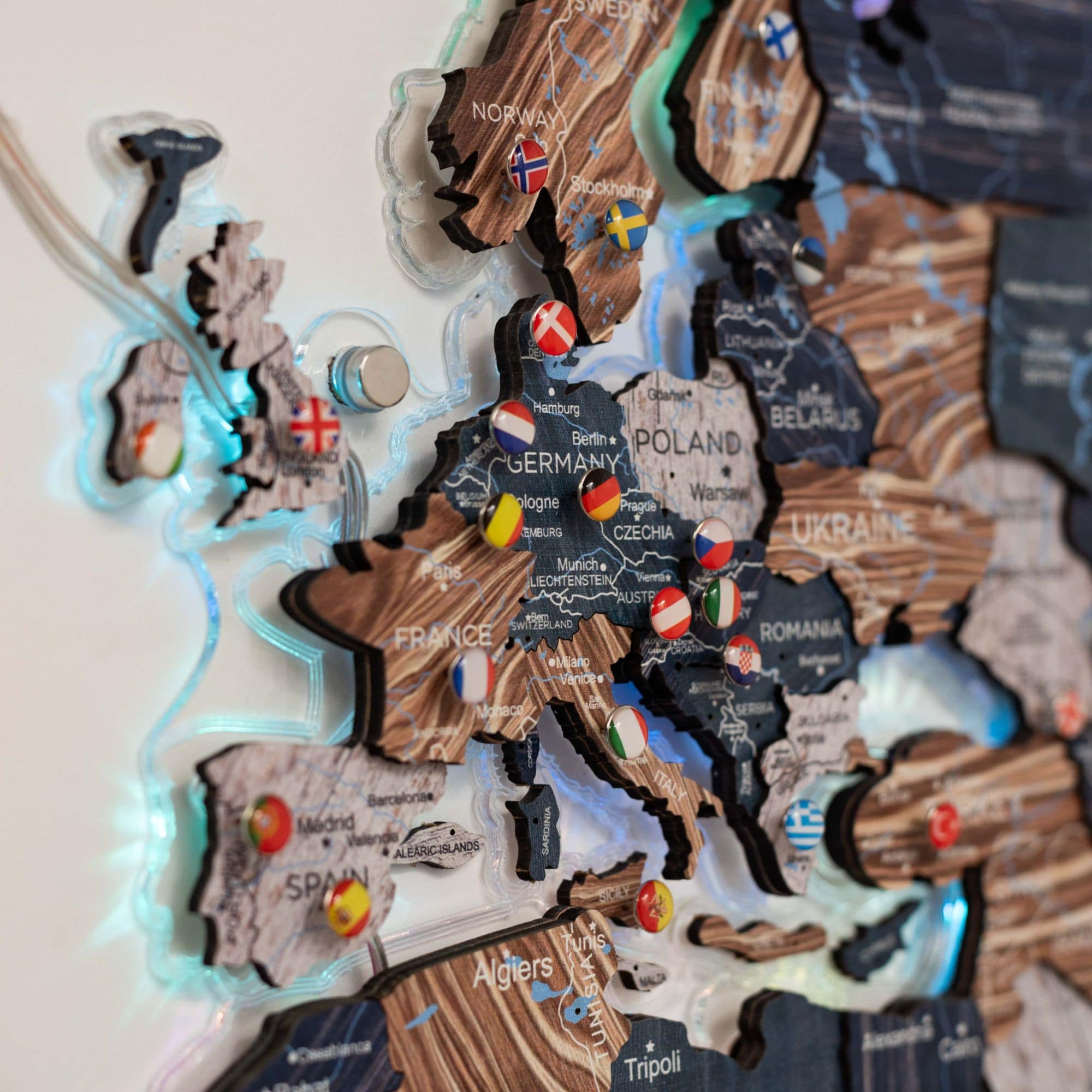 3D LUMINOUS LED Wooden World Map 2.0 Mystery