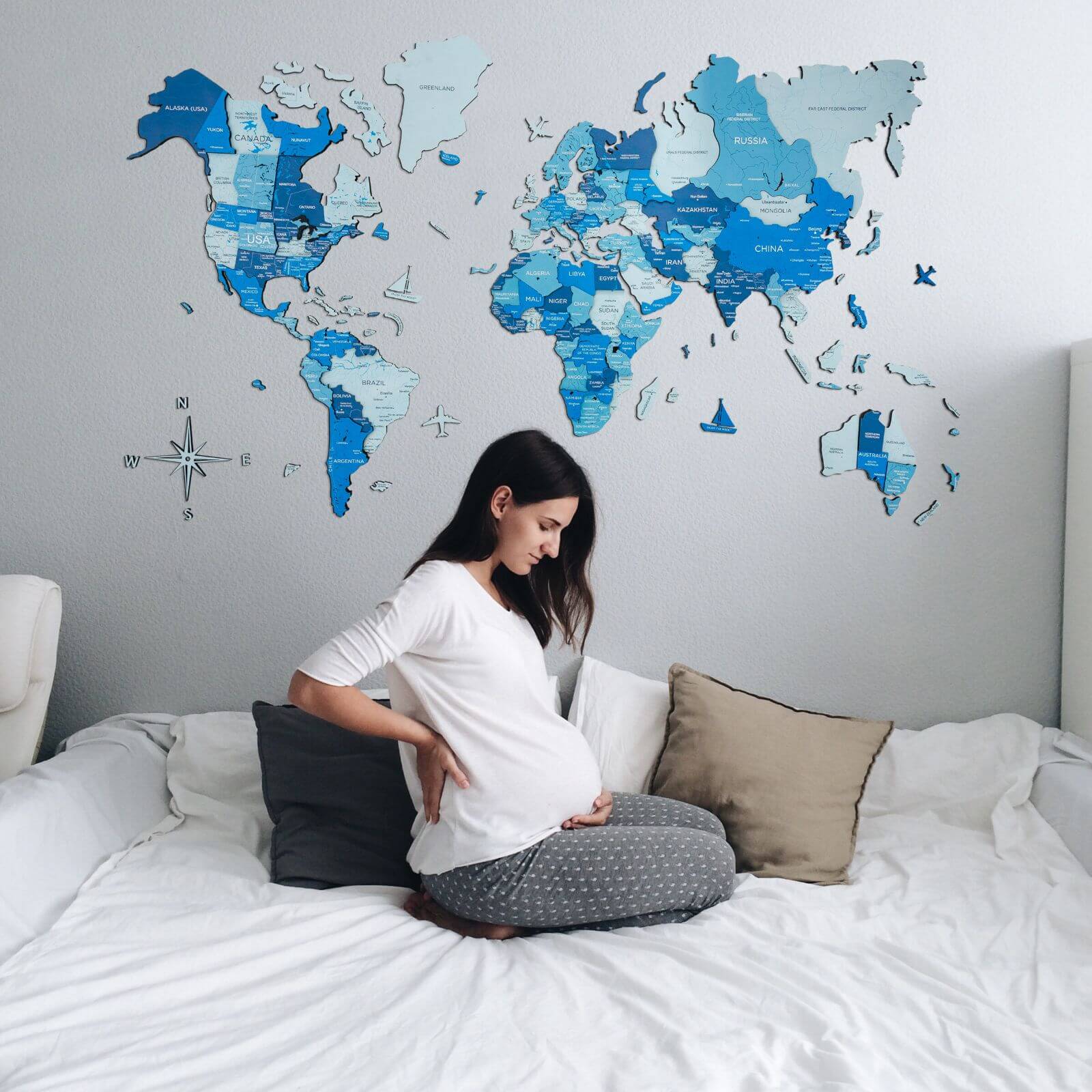 3D Luminous/Magnetic Colored Wooden World Map Azure