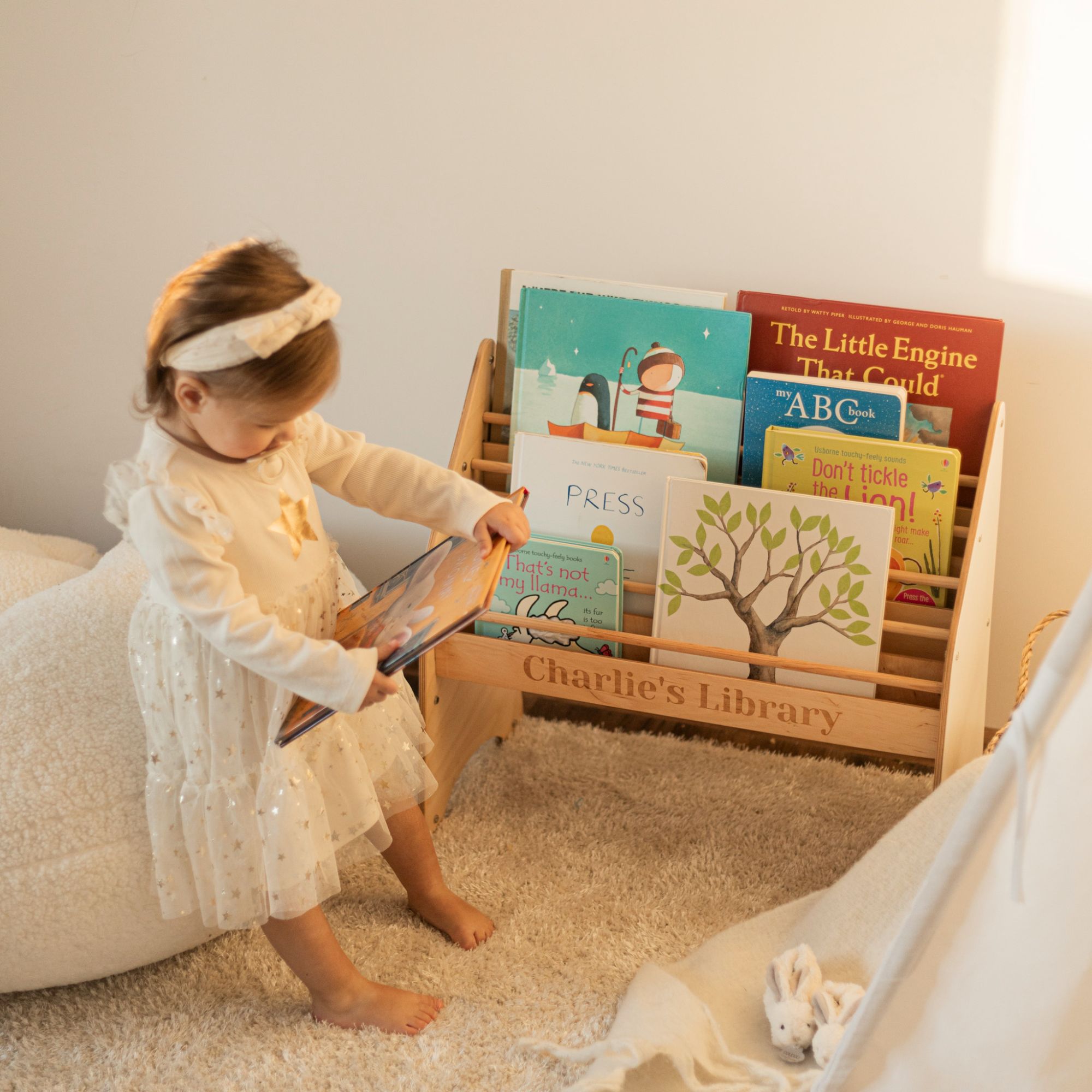 Front facing bookshelf