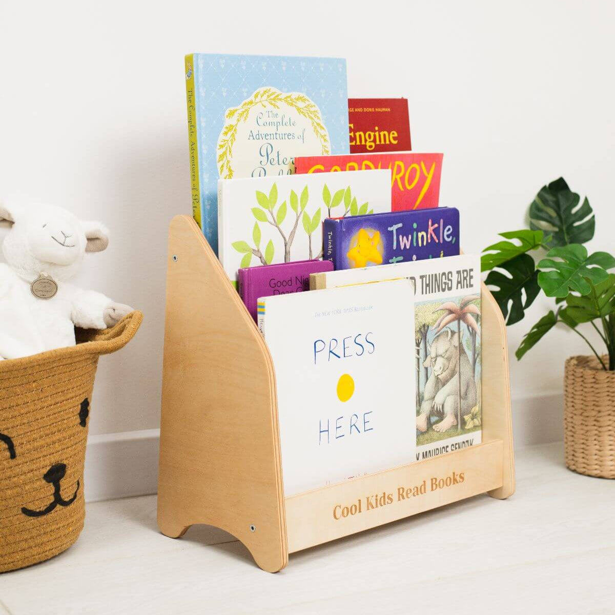 Montessori bookshelf for toddlers