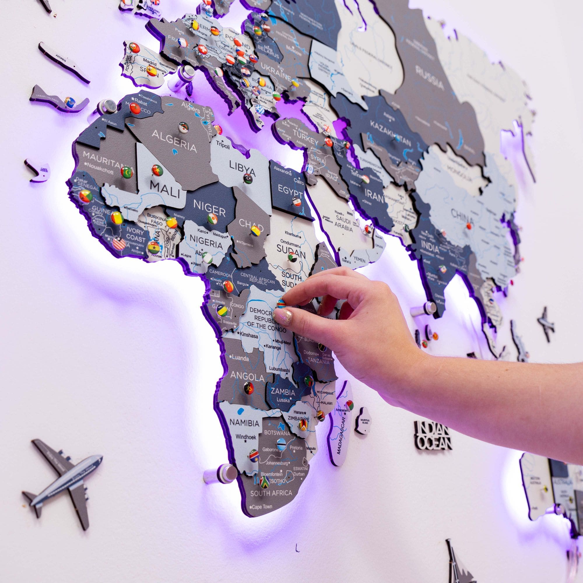 3D LED / LUMINOUS Wooden World Map 3.0 Cruise
