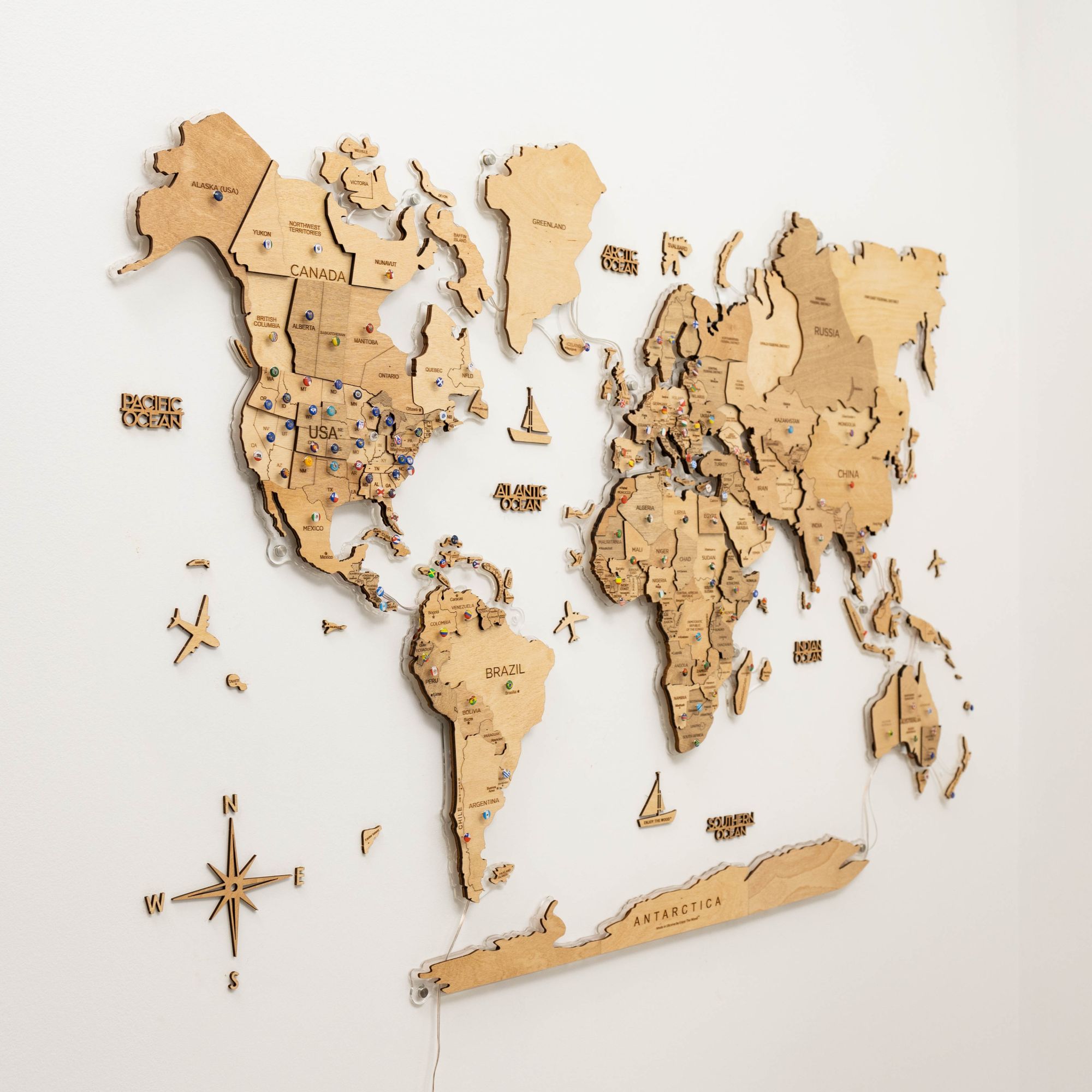 3D LED Wooden World Map 2.0 Light