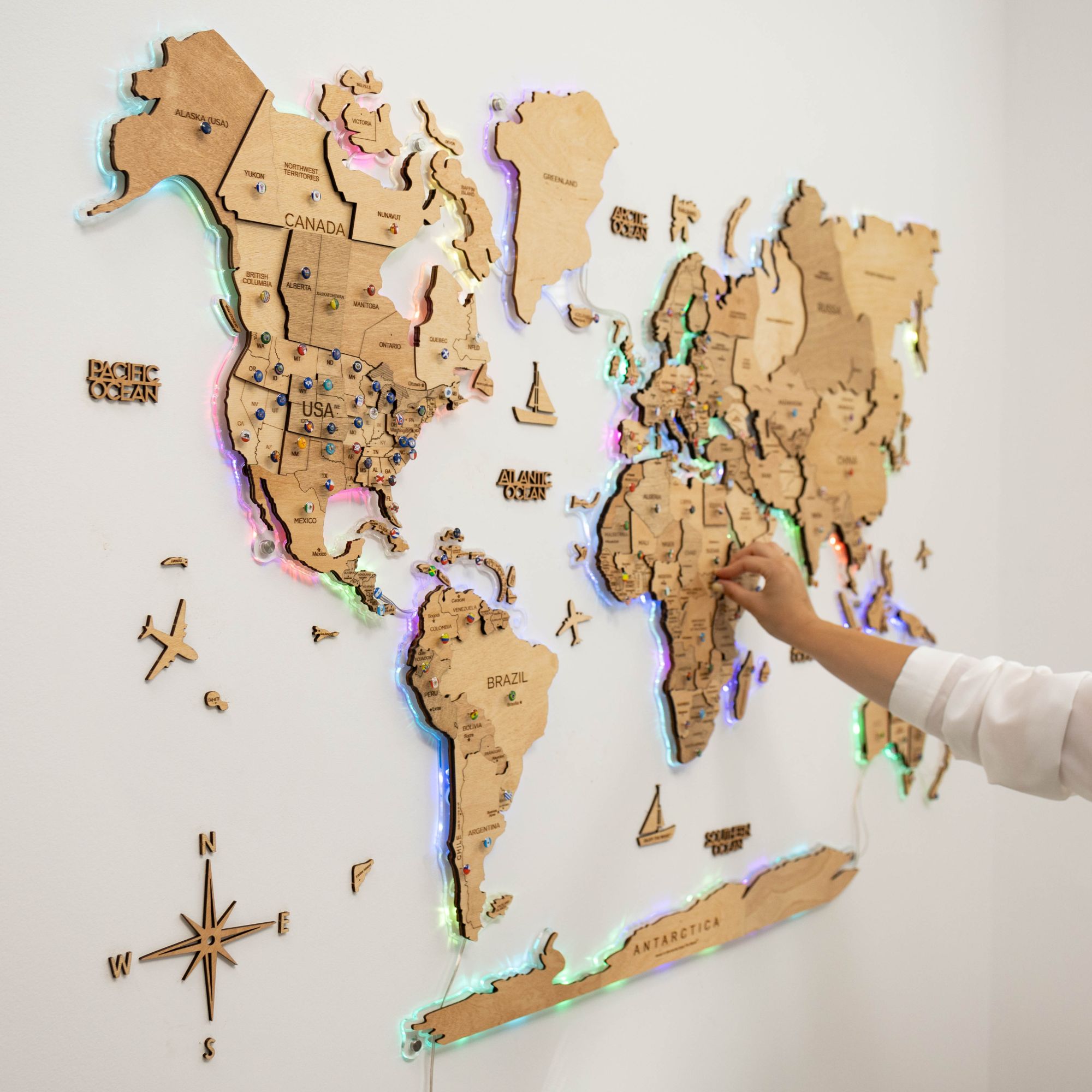 3D LED Wooden World Map 2.0 Light
