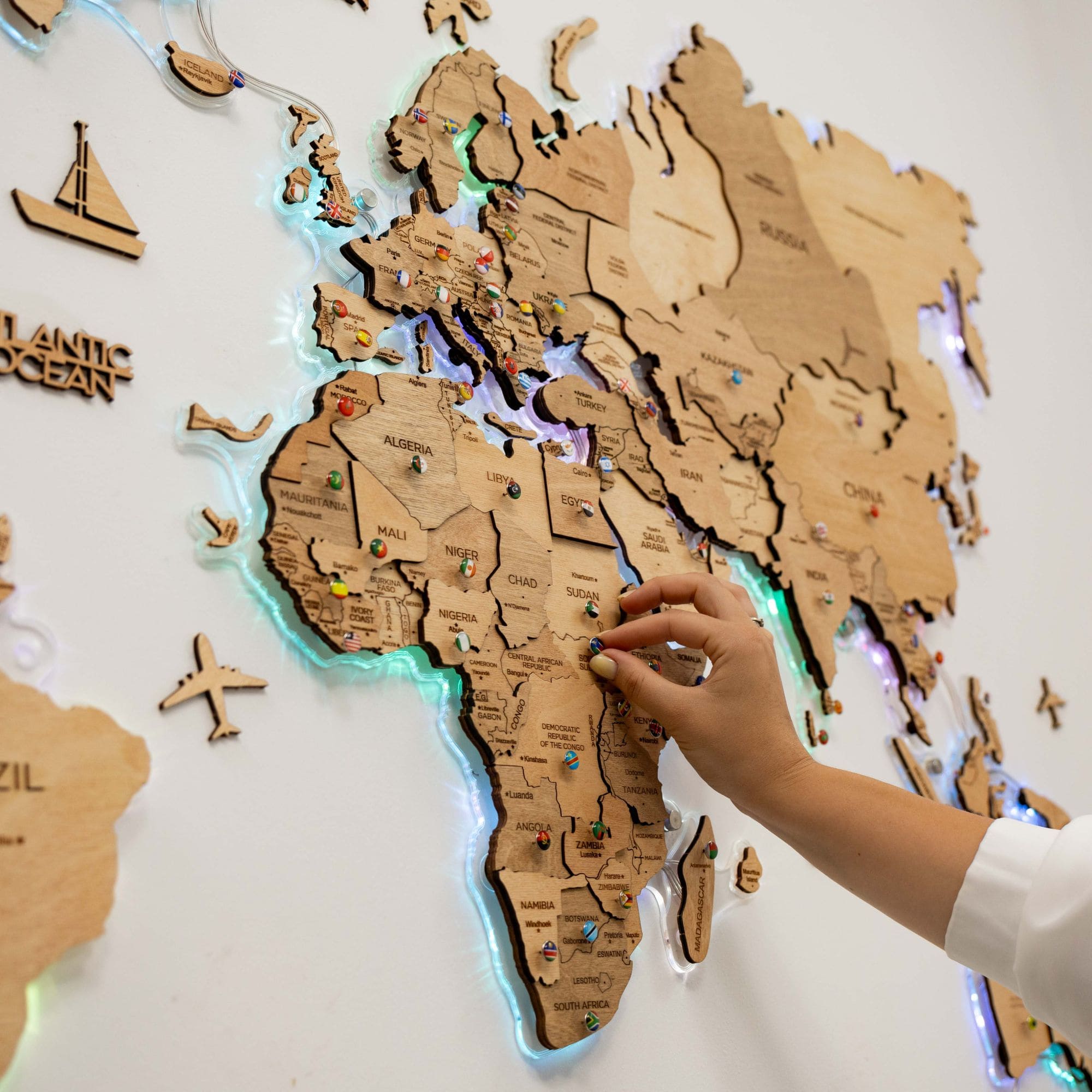 3D LED Wooden World Map 2.0 Light