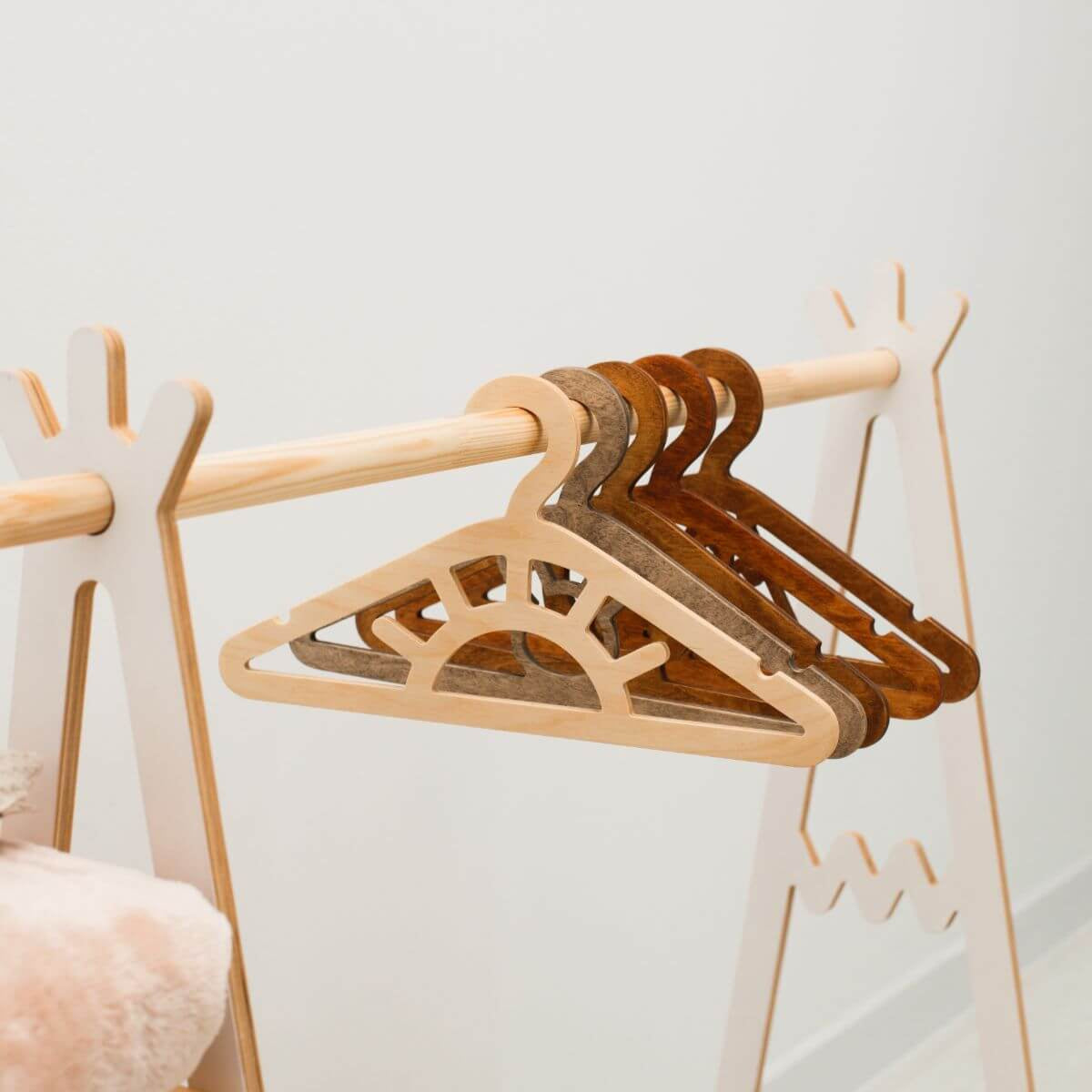 Pack of 10 Kid's Wooden Hangers