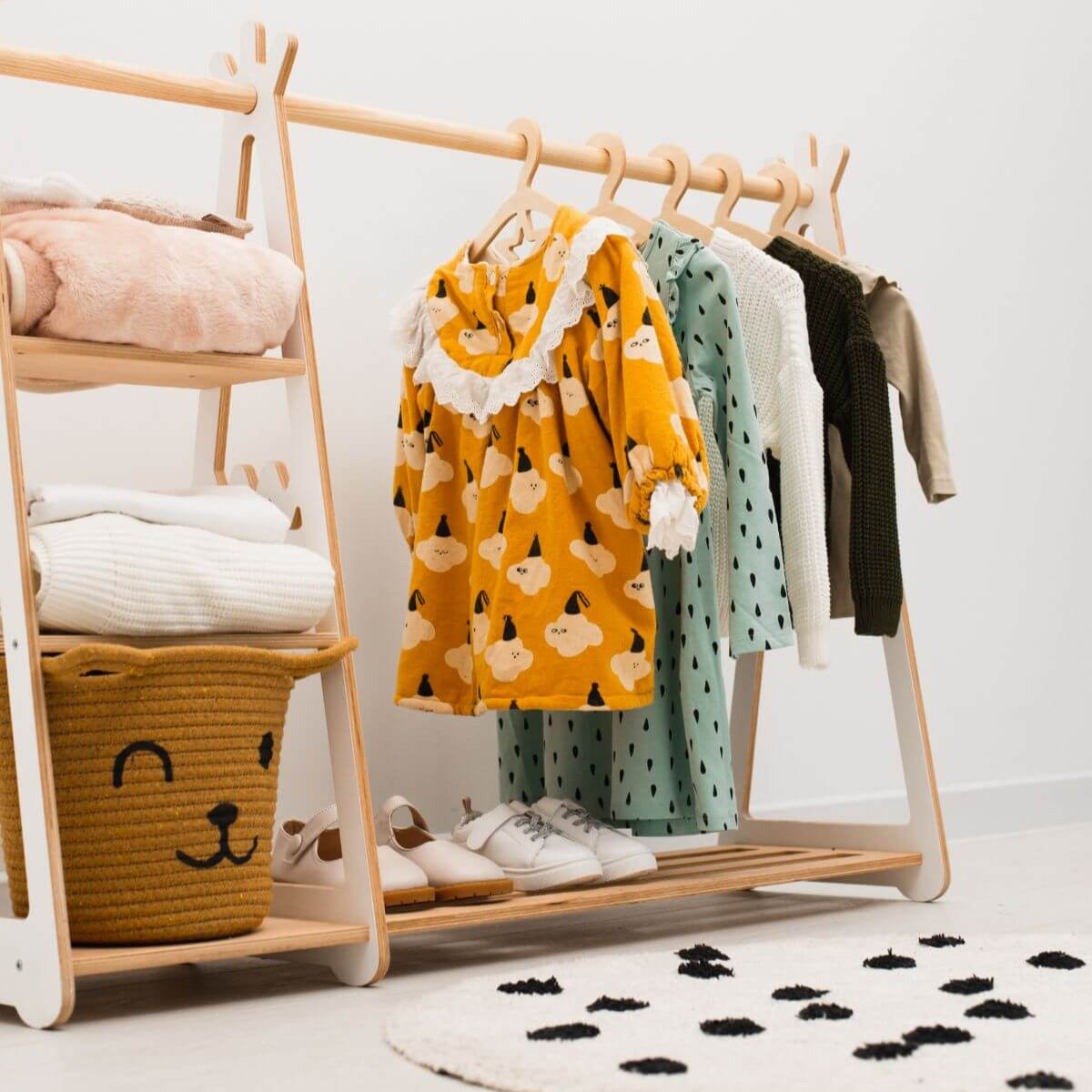Pack of 10 Kid's Wooden Hangers