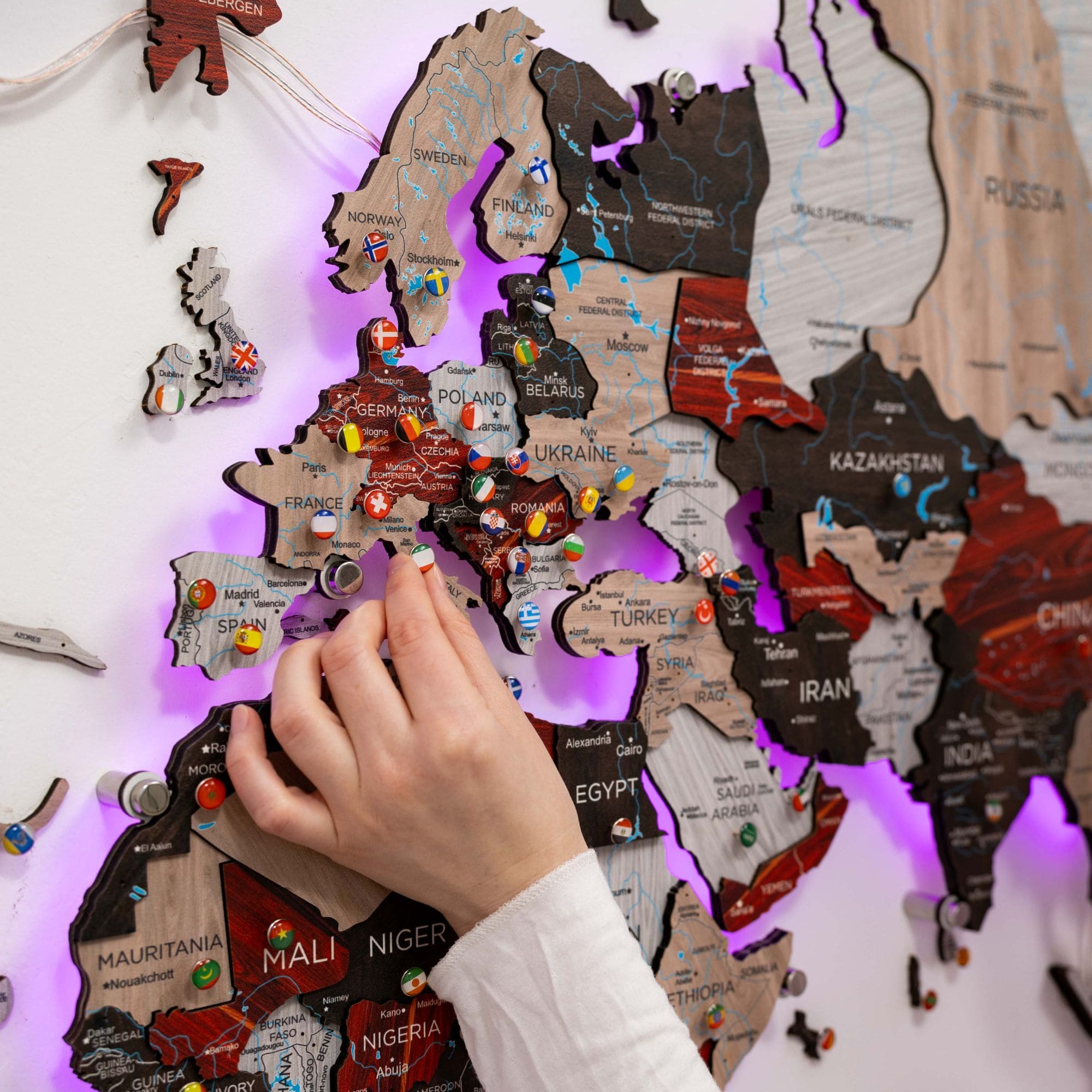 3D LED / LUMINOUS Wooden World Map 3.0 Urban