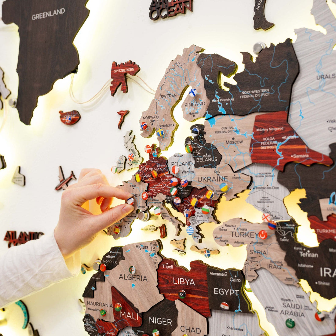 3D LED / LUMINOUS Wooden World Map 3.0 Urban