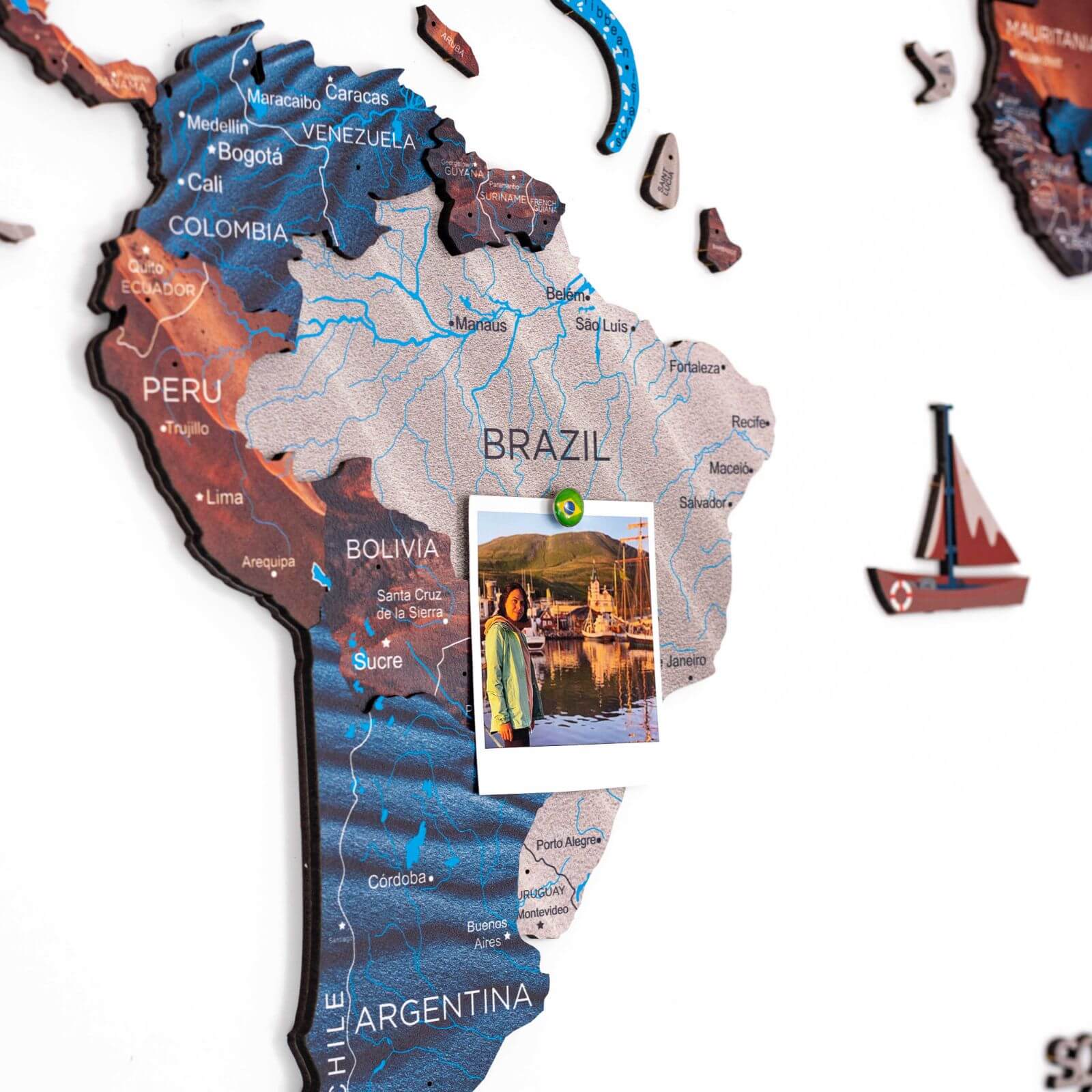3D Wooden World Map Dune