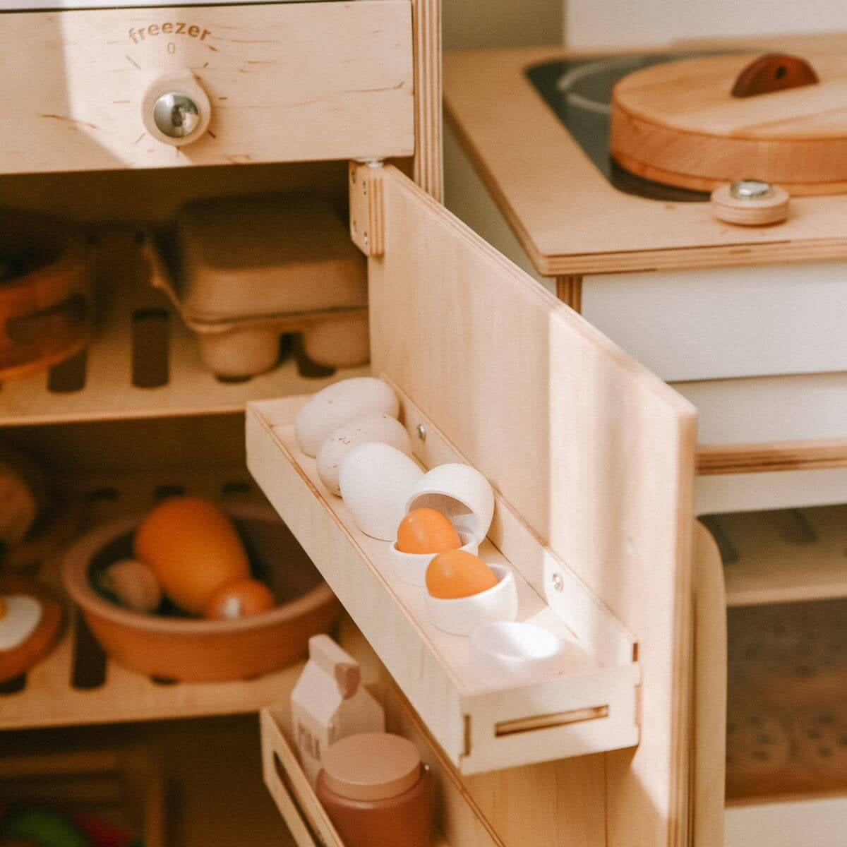 Play Fridge