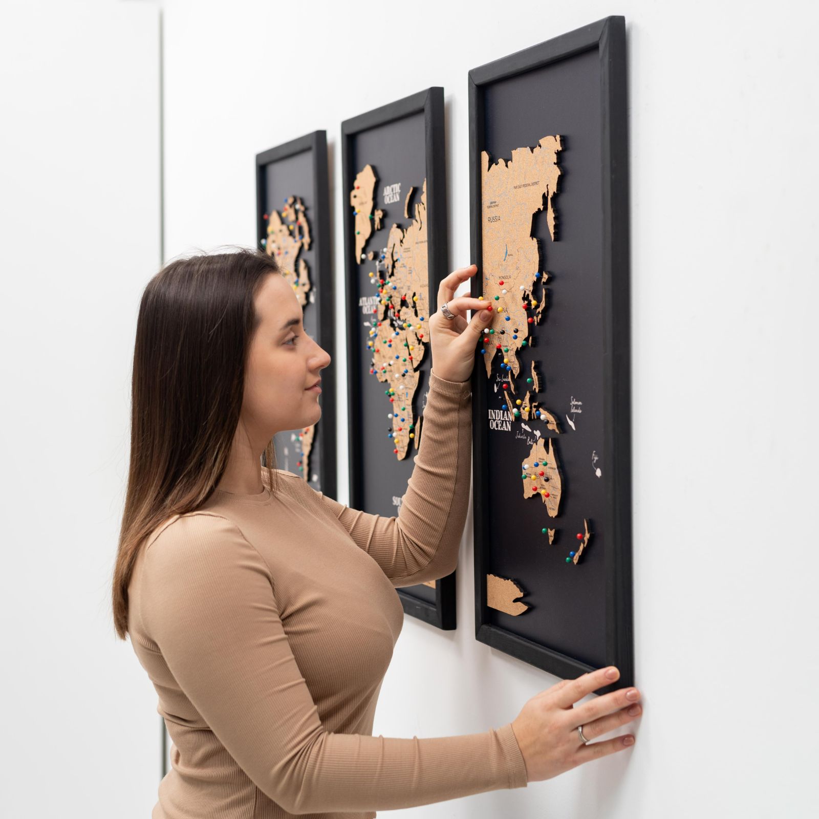 Cork world map triptych - Black