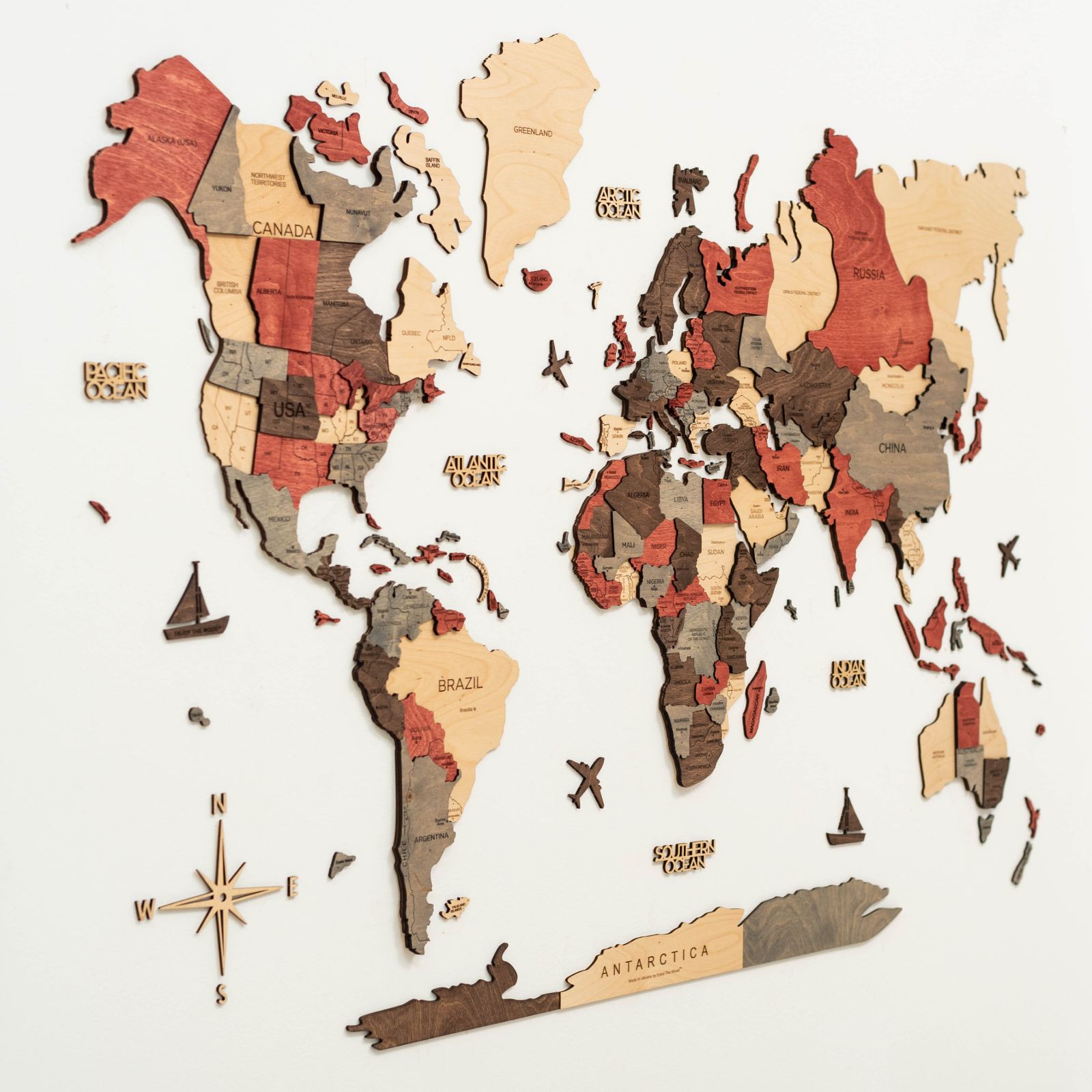 3D Wooden World Map Fusion